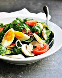 Spinach Salad Recipes Come In So Many Varieties But This Is My Absolute Favorite I Ve Been Eating It Bacon Spinach Salad Spinach Salad Recipes Spinach Salad
