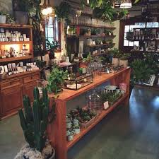 36 Gorgeous Kitchen Counter Organization Ideas Must Owned Flower Shop Flower Shop Interiors Floral Shop