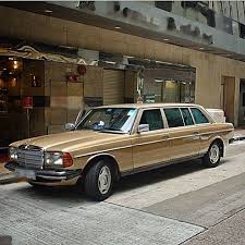 1983 Mercedes Benz 300d Limousine With Side Window Curtain Carcurtain Mercedes300d Hongkong Mercedes Models Mercedes Benz Classic Mercedes Benz Maybach