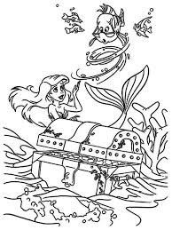 Treasure Chest Ariel Little Mermaid Found Treasure Chest In The Seabed Coloring Page Mermaid Coloring Pages Coloring Pages Mermaid Found