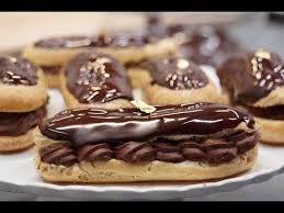 Recette Filmee Des Eclairs Au Chocolat Eclair Au Chocolat Desserts Francais Herve Cuisine
