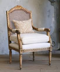 Antiques Shabby French Decor To Romance Your Home And Garden Classic Furniture Rustic Furniture Diy Antique Chairs