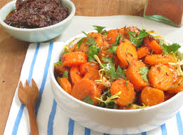 La Meilleure Salade De Carottes Du Monde Et Le Pilpelchuma De Yotam Ottolenghi La Plus Petite Cuisine Du Salade Carotte Recettes De Cuisine Cuisine Du Monde