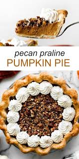 This Pecan Praline Pumpkin Pie Features My Favorite Flaky Buttery Pie Crust Smooth And Spiced Pumpkin P Pumpkin Pie Thanksgiving Food Desserts Pumpkin Dessert