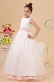 Robe de mariée pour fille royal wedding pippa. Robe Ceremonie Fille Robe Cortege Fille En Soldes Persun Fr