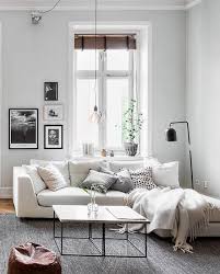 Beyaz Kose Koltuk Ile 11 Farkli Salon Dekorasyon Fikri Minimalist Oturma Odalari Apartman Dairesi Dekorasyonu Oturma Odasi Dekorasyonu
