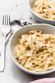 Fettuccine With Alfredo Sauce Alfredo Sauce Tasty Savoury Food