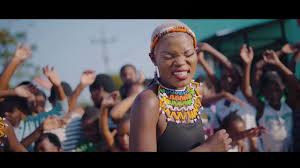 Q Twins Feat Ntencane Dj Tira Laba Abantu Official Music Video Youtube