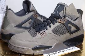 Travis Scott Air Jordan 4 Cactus Jack Olive Friends Family Sbd Sneakers Men Fashion Air Jordans Jordan 4