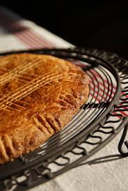 La Galette Sablee Le Bonheur Commence En Cuisine Galette Des Rois Sablee Cuisine Recette Sympa