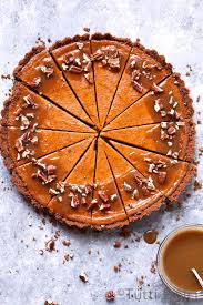 Pumpkin Biscoff Tart Is The Perfect Thanksgiving Dessert With A Delicious Biscoff Cookie Crust And Creamy Pumpkin Filling In 2020 Pumpkin Tarts Holiday Tarts Desserts