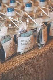 Favours For Wedding Cool Wedding Gifts For Guests Wedding Unique Giveaways 20190306 Mar Winter Wedding Favors Homemade Wedding Favors Wedding Gift Favors