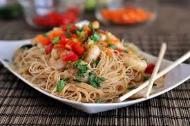 Hoisin Rice Noodles With Shrimp Recipe Rice Noodles Healthy Chicken Recipes Asian Noodle Dishes