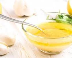 Recette De Vinaigrette Legere A L Huile D Olive Et Au Citron Recette Vinaigrette Legere Vinaigrette Citron Recette Vinaigrette