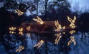 Holiday Lights At The Bronx Zoo Bronx Zoo Holiday Lights New York Christmas