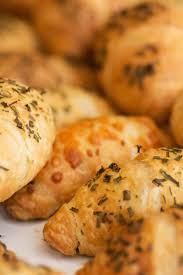 Croissants Fourres Recette Croissant Recette Savoureux