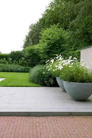 Modern Garden By Jaap Sterk Hoveniers Modern Homify Front Garden Design Modern Garden White Gardens