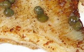 Aile De Raie Au Beurre Noir Et Aux Capres M Le Sachet D Epices Recettes De Cuisine Cuisine Poisson Raie Au Beurre Noir