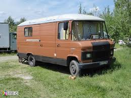 Az252pm Mercedes 508d Mercedes Camper Classic Campers Traveller Vehicles