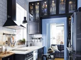 Petite Cuisine Decouvrez Toutes Nos Inspirations Elle Decoration Meuble Cuisine Mobilier De Salon Cuisine Masculine
