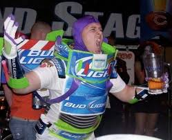 Bud Lightbeer To Intoxicated And Beyond This Is Hilarious Funny Costumes Pop Culture Halloween Costume Cool Costumes