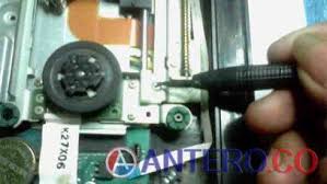 Jika kerusakan pada dinamo, tentu harus diganti, bisa cari dendengan rongsokan dvd player yang sama atau bisa beli di toko kalau ada hehe Cara Memperbaiki Optik Ps2 Slim Lemah