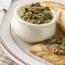 Recette Tapenade D Olives Vertes Aux Amandes Recette Recette Tapenade Recettes De Cuisine Recette Olives