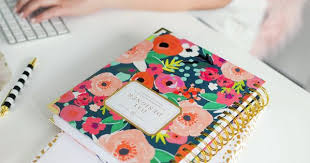 The All New Secret Garden Daily Planner From Day Designer This Gorgeous Cover Style Is Part Of The 2018 Daily Planner Professional Daily Planner Day Designer