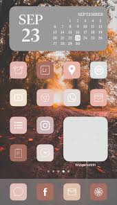 Warm Fall Aesthetic Iphone App Icon Home Screen Ideas Inspo Inspiration App Covers App Icons Ios 14 In 2020 Iphone Home Screen Layout Homescreen Iphone Iphone Screen