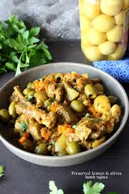 Tajine D Agneau Aux Citrons Confits Et Olives En 2020 Tajine Agneau Tajine Agneau Citron Recette Tajine Agneau