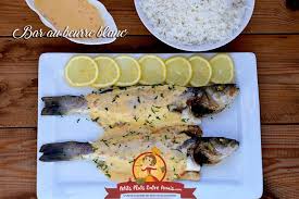 Bar Au Beurre Blanc Petits Plats Entre Amis En 2020 Beurre Blanc Recette Poisson Facile Recette Poisson