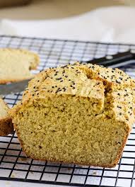Quinoa Bread Recipe Is Yeast And Gluten Free Made With Dry Quinoa Oat Flour Coconut Oil And Almond Milk Very Quinoa Bread Coconut Flour Bread Baking Recipes