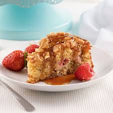 Gateau Croustillant A La Rhubarbe Sauce Au Caramel 5 Ingredients 15 Minutes Desserts Food Baking