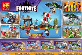 The massive success of fortnite attracted many bad youtubers to make bad content. Pin By Wiki Brick On Wiki Brick Fortnite Lego Clones Battle