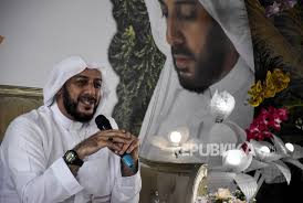 Mari belajar ilmu agama bersama syekh ali jaber,semoga mendapatkan ilmu yang bermanfaat untuk di dunia dan di akhirat. Inna Lillahi Wa Inna Ilaihi Rajiun Syekh Ali Jaber Wafat Republika Online