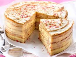 Decouvrez Notre Recette Facile Et Rapide De Gateau De Crepes A La Creme Patissiere Sur Cuisine Actuelle Recette Creme Patissiere Crepes Au Citron Gateau Crepe