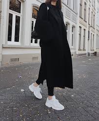 Black Oversized And Yung 1 Modedamour Fashion All Black Outfits For Women Black Coat Outfit