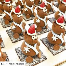 618 Likes 4 Comments Amazingpatissier On Instagram Be Inspired By The Real Robin Hood Of Patisserie Industry His Ki Chocolat Noel Chocolat Deco Chocolat