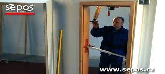 Úprava povrchu pod zámkovú d. Sepos Navod Na Montaz Oblozkove Zarubne S Polodrazkou Youtube