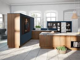 Une Cuisine En Plein Milieu D Une Piece Placard Cuisine Amenagement Escalier Cuisine