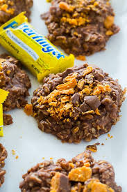 No Bake Butterfinger Oatmeal Cookies Spicy Southern Kitchen Recipe Oatmeal Cookie Recipes Baking Recipes Cookies Chocolate Oatmeal Cookies