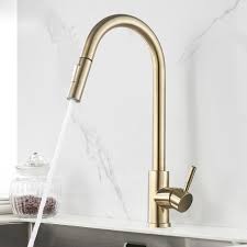 Robinet D Evier De Cuisine A Bec Retractable Dore Avec 360 Rotations Et Robinet A Eau Monte En Laiton Mitigeur En 2020 Robinet Evier Cuisine Robinet Douche
