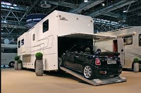 Luxury Interior Rv Gallery Vario Alkoven 1200 Actros Mercedes Benz Https Decomg Com Luxury Interior Rv Gallery Vario Alkov Mercedes Benz Benz Luxury Interior