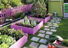 25 Great Ideas For Romantic Garden Design With Beautiful Walkways Small Backyard Gardens Backyard Garden Small Raised Garden Ideas
