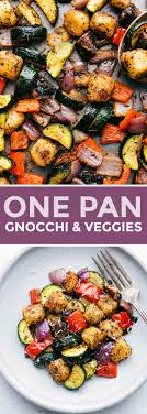 An Easy One Pan Oven Baked Gnocchi Vegetables With A Delicious Italian Inspired Seasoning Mix And Optiona Baked Gnocchi Baked Veggies Gnocchi Recipes Healthy