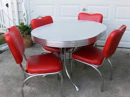 Pin By Stuff Ideas On Buying A House Retro Kitchen Tables Vintage Kitchen Table Kitchen Table Settings