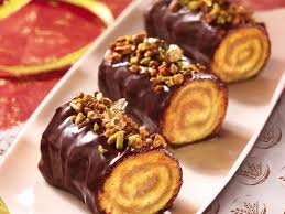 Recette Mini Buche De Noel Chocolat Creme De Marron A La Gache Tranchee Au Beurre Frais Recette Buche De Noel Chocolat Buche De Noel Alimentation