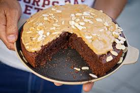 Recette Gateau Moelleux Chocolat Amande Sans Sucre Beurre Ni Farine Hervecuisine Com Gateau Moelleux Recette Gateau Moelleux Moelleux Au Chocolat