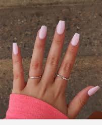 Mixing red and white acrylic paint. Ringe Und Hellrosa Farbe Fur Die Nagel Acrylnagel Hair Make Up And So On Light Pink Acrylic Nails Pink Gel Nails Acrylic Nails Coffin Short