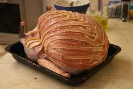 Weihnachtsgans, or german christmas goose, is the traditional fowl that anchors family feasts around the country, though roast duck is gourmetten is a typical dutch christmas dinner tradition, where a group of people sit at a table and cook their own little dishes in small pans [atop a. What Do The Germans Eat For Christmas